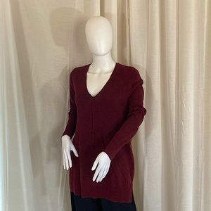 Old Navy V Neck Knit Sweater - Large